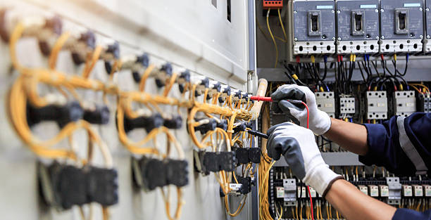 Professional Electrician technician working in Cleveland, NC